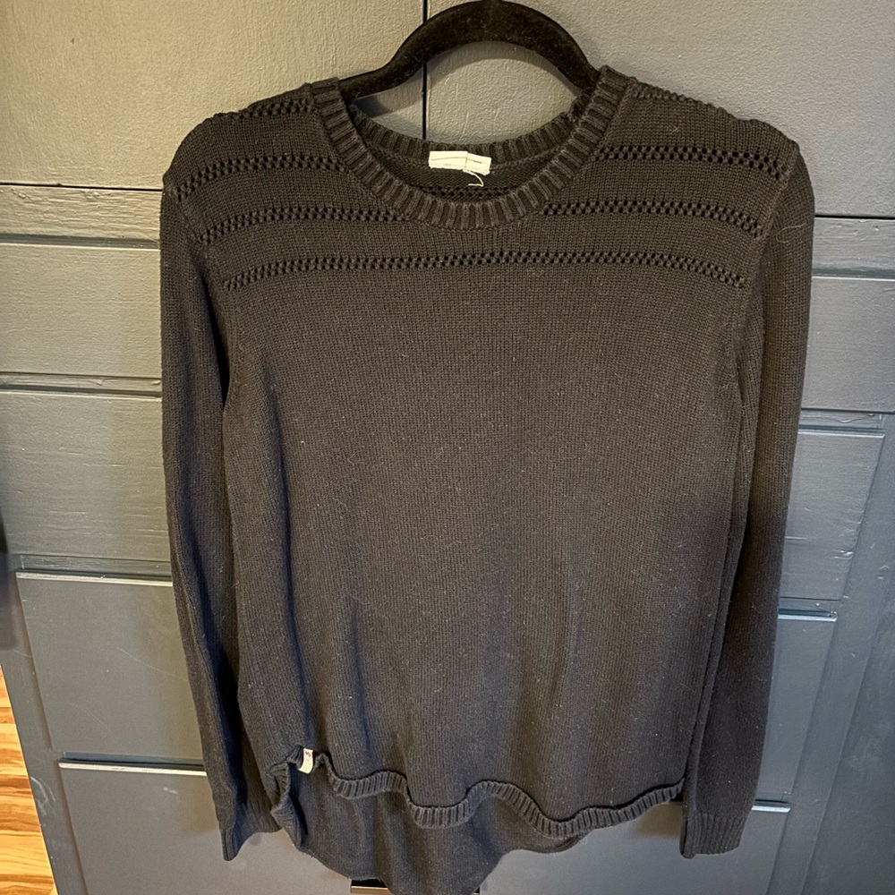 tentree Black Crew Neck Sweater